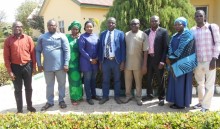 Ortada Tıbbi Direktör FNPHK ile ISSUP ekibi.