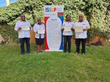 أعضاء اللجنة المنتهية ولايتهم